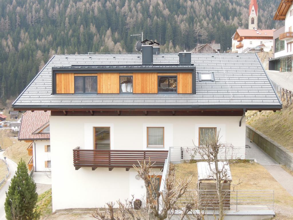 Haus Tasser San Lorenzo di Sebato Exterior photo