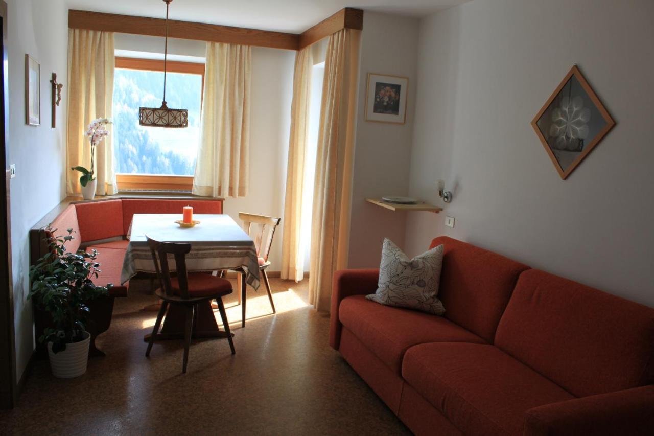 Haus Tasser San Lorenzo di Sebato Exterior photo